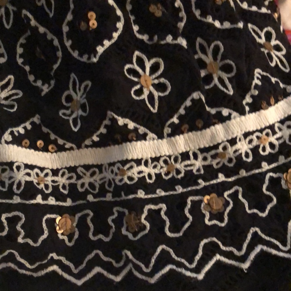 Hemant & Nandita Top Embroidered Open Shoulders - image 4